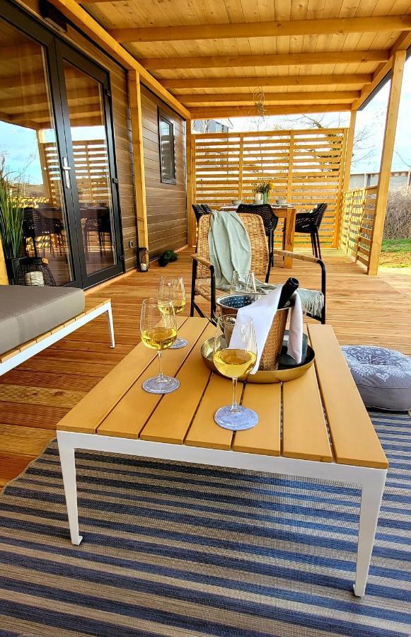 Mobilehome Elena Premium With Pool, Istria Banjole Exteriér fotografie