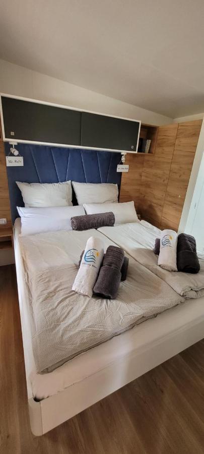 Mobilehome Elena Premium With Pool, Istria Banjole Exteriér fotografie